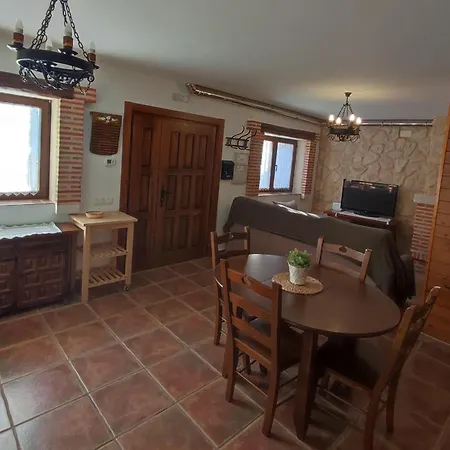 Alameda Ii Con Chimenea Salon Y Barbacoa En Patio Prázdninový dům