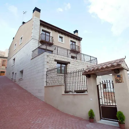Casa de Férias Alameda Ii Con Chimenea Salòn Y Barbacoa En Patio